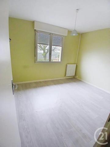 Maison à vendre  4 pièces - 81,16 m 2   NOYAL SUR VILAINE  - 35