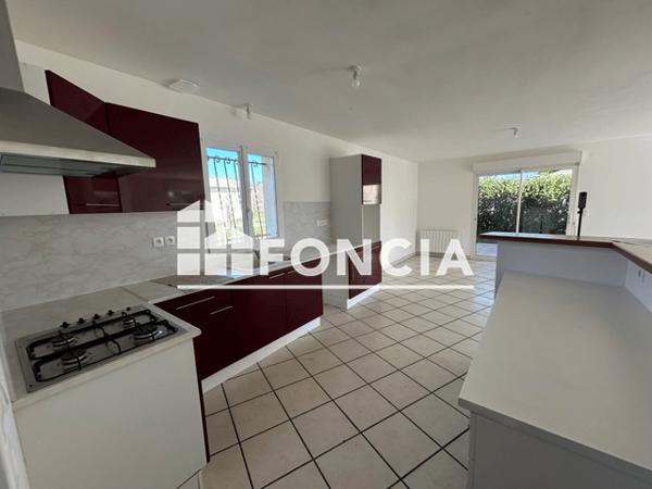 Location Maison 4 pièces 123.36 m² - 21 RUE GARCEAU Bussac Foret 17210