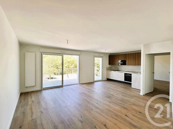 Appartement F3 à vendre  3 pièces - 65,70 m 2   LE FENOUILLER  - 85