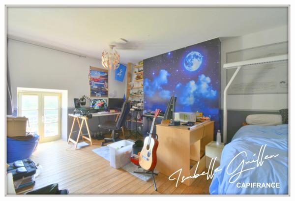 Maison de caractère à vendre 7 pièces MAISONNAIS (18)