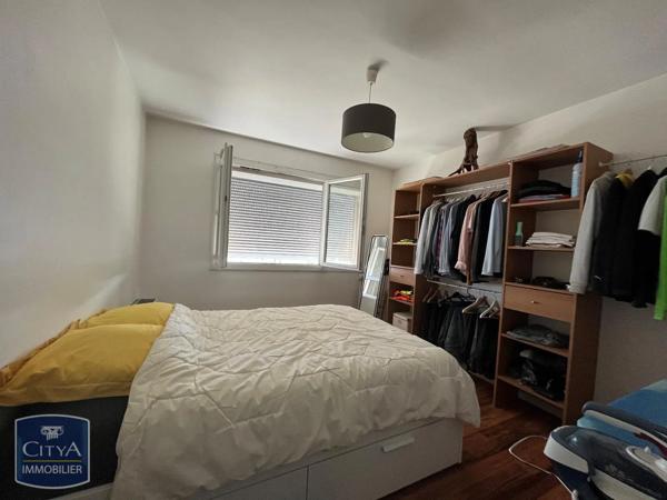 Appartement à louer 3 pièces 68.14m² Istres (13800)