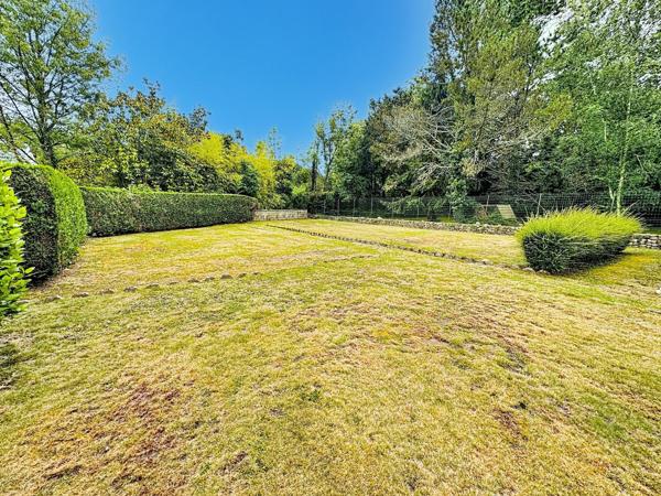 Maison 146 m² et annexe de 80 m²