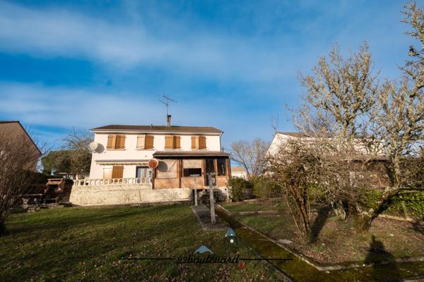 Maison 6 pièces - 130 m² Exclusivité efficity