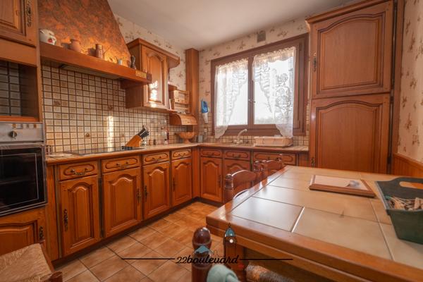 Maison 6 pièces - 130 m² Exclusivité efficity