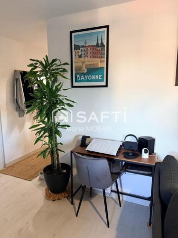 T2 calme, lumineux, balcon, fibre proche tram bus