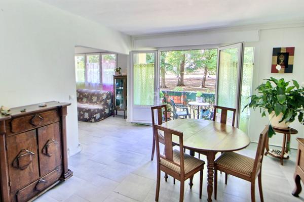 Appartement Verneuil Sur Seine 5 pièce(s) 92 m2 €249 000 ** - Référence 1014