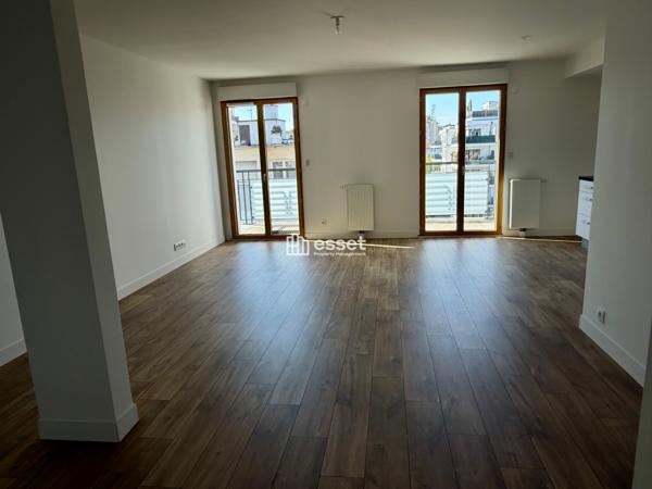 Location Appartement 4 pièces 82.8 m² - La Garenne-colombes 92250