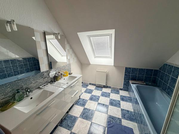 Maison Vitre 6 pièce(s) 120.90 m2
