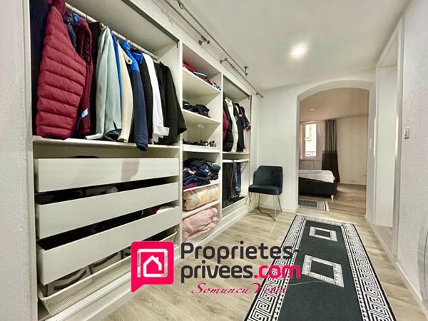 Grand appartement familial rénové  3 suites parentales  Centre de Barr