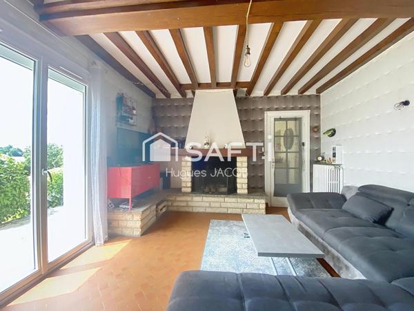 Maison 8 pièces avec un grand jardin et un sous-sol complet