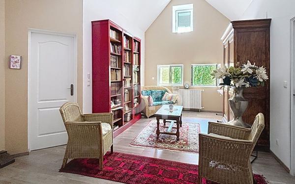 Maison à vendre    10 pièces •  Perrancey-les-Vieux-Moulins