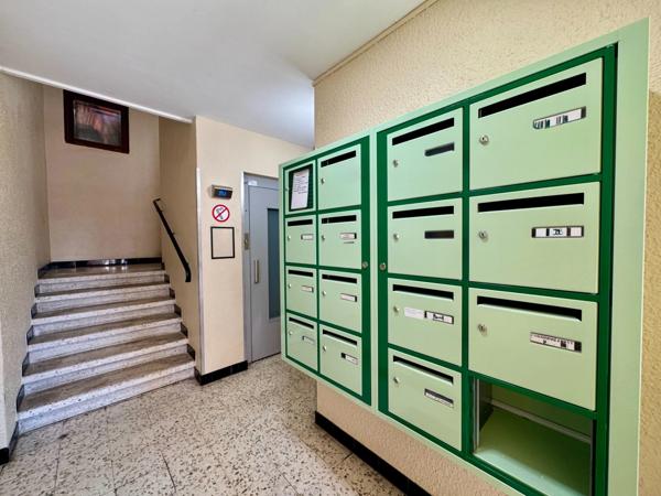 Appartement à vendre 3 pièces ALES (30)