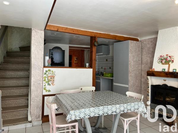 Maison à vendre 5 pièces 98 m² Saint Geniez d'Olt et d'Aubrac