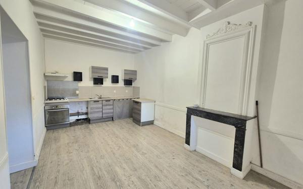 Maison à vendre    3 pièces •  Caudrot