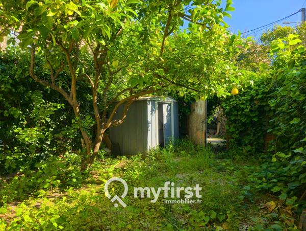 Toulon (83000) Le luxe discret en centre-ville : T3 avec jardin privatif