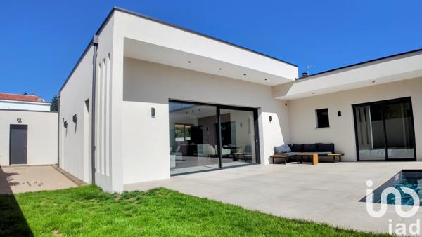 Maison à vendre 6 pièces 169 m² Bonson