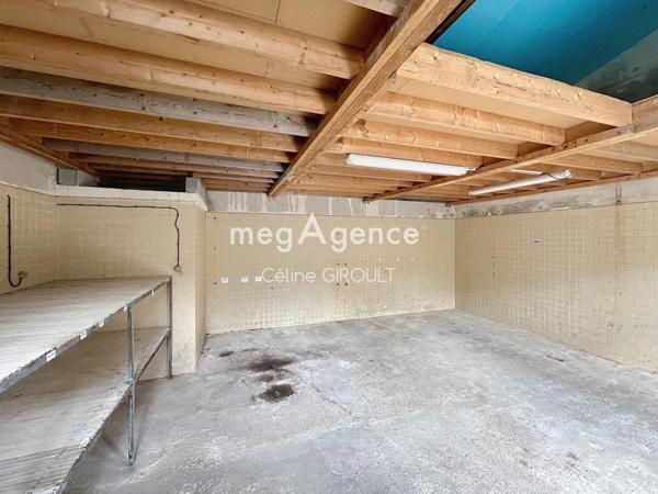 Local Commercial à Avranches, 50300 - 10 pièces 1044m²