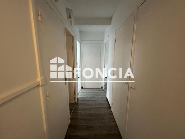 Location Appartement 3 pièces 60.79 m² - AVENUE DU BORDELET Bagnols Sur Ceze 30200