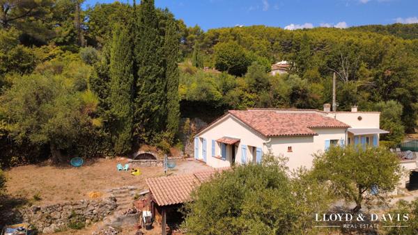 Charmante maison provençale avec vue panoramqiue - Proche village