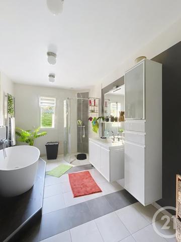 Maison à vendre  5 pièces - 153 m2 LE MEUX - 60