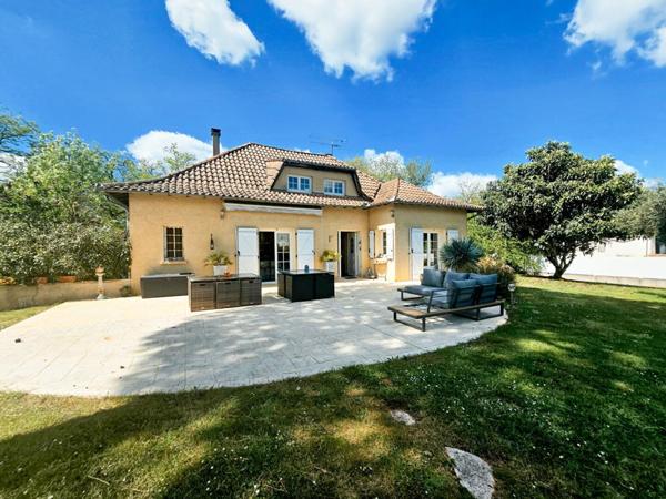 Maison T5 - Fronton - Jardin arboré et Piscine