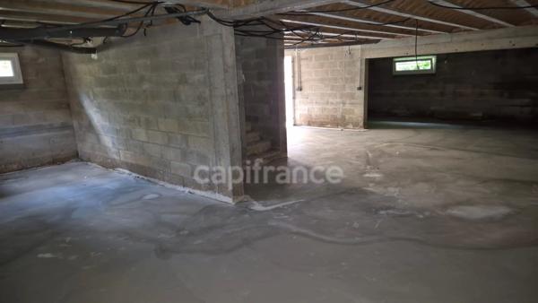 Maison neuve à vendre 8 pièces /133m habitable + Sous sol de 90m / EAUBONNE(95600)