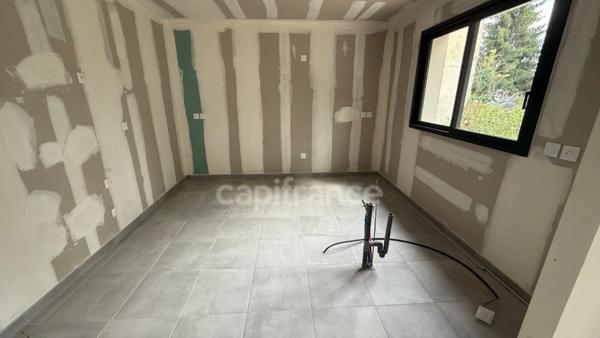 Maison neuve à vendre 7 pièces /133m habitable + Sous sol de 90m / EAUBONNE(95600)