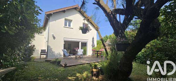 Maison à vendre 6 pièces 150 m² Noiseau