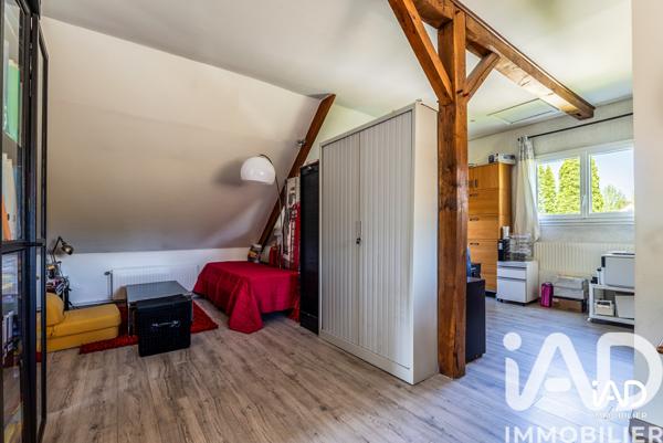 Maison à vendre 10 pièces 232 m² Bornel