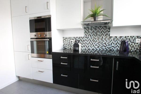 Location appartement 2 pièces 50 m² Issy-les-Moulineaux