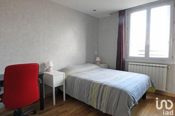 Location appartement 2 pièces 50 m² Issy-les-Moulineaux