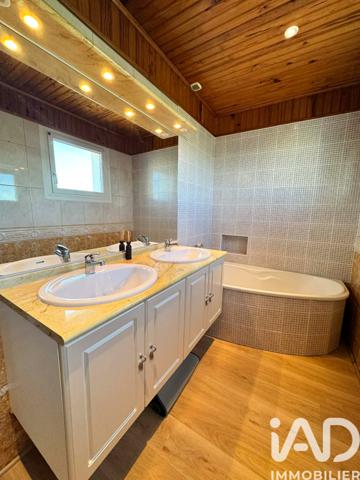 Maison à vendre 6 pièces 154 m² Castres