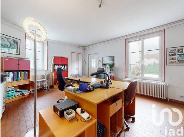 Maison 11 pièces de 390 m² à Meaux (77100)