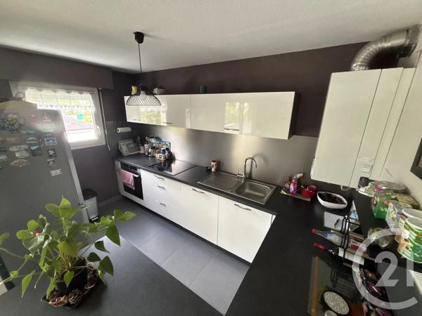 Appartement F3 à vendre  3 pièces - 69,93 m 2   VANNES  - 56