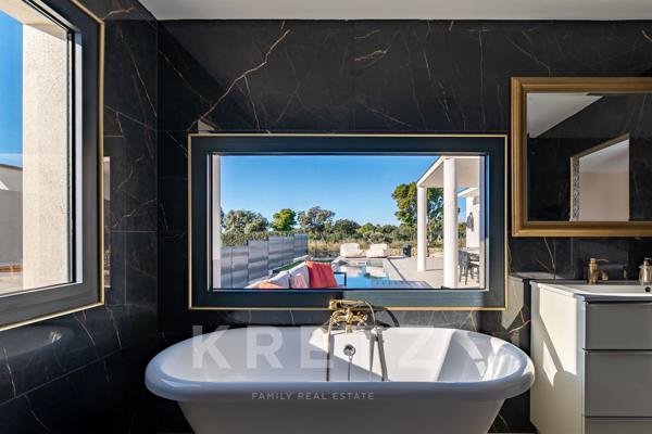 Villa contemporaine avec appartement indépendant au calme absolu