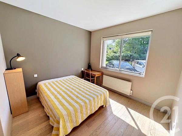 Maison à vendre  7 pièces - 318 m 2   PLOUAY  - 56