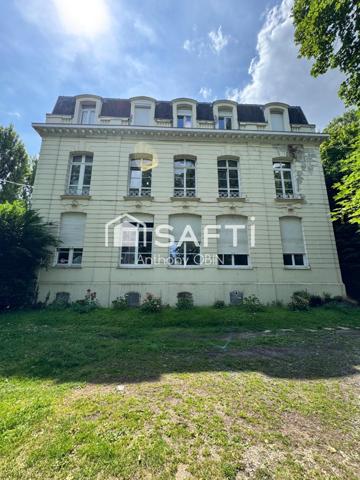 Appartement t1, place de parking, cave, un extérieur