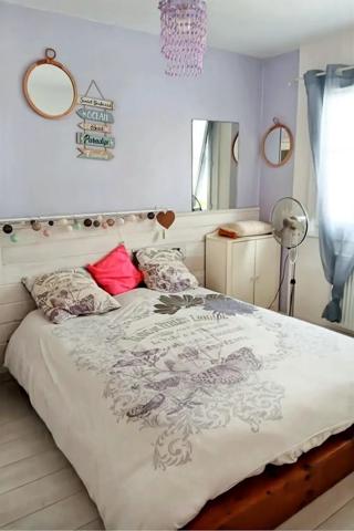 Maison rénovée , proche port et centre-ville