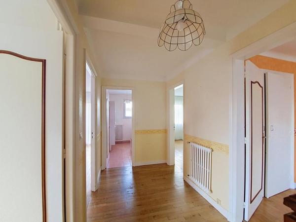 EXCLUSIVITÉ HENNEBONT : Maison de ville avec 4 chambres - Rive droite