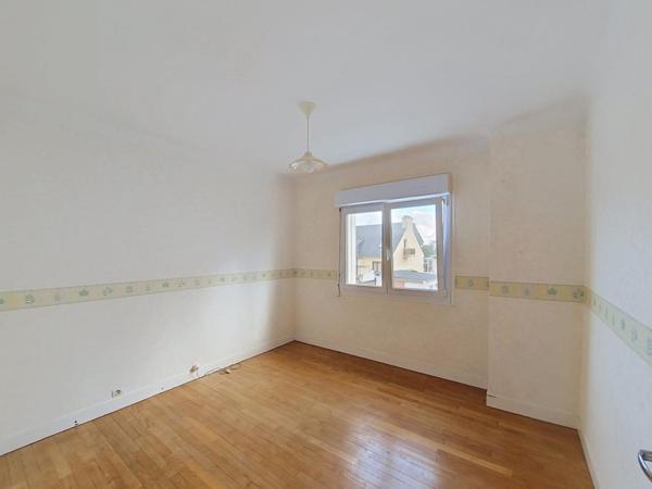 EXCLUSIVITÉ HENNEBONT : Maison de ville avec 4 chambres - Rive droite