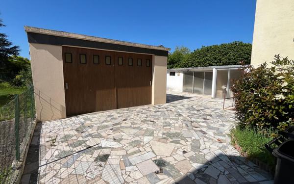 Maison à vendre    5 pièces • 114 m2 Montigny-lès-Metz