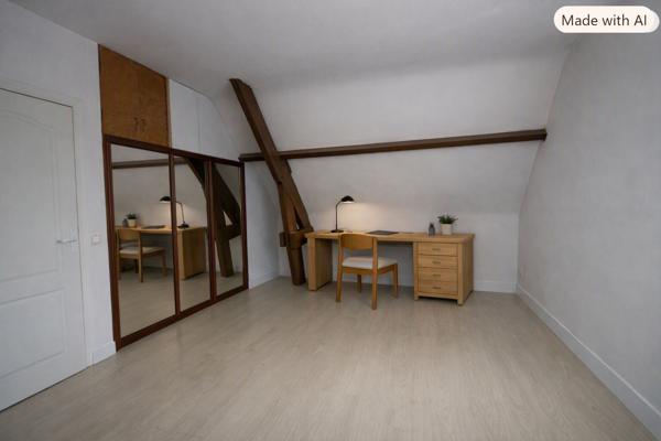 Maison Antony 6 pièces 4 chambres de 170.58 m2 (300 m² au sol) - terrain de 517 m²