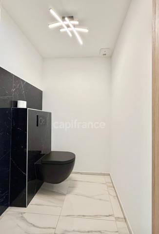 AJACCIO (Corse) : A vendre superbe appartement T2 standing, vue mer imprenable, parking