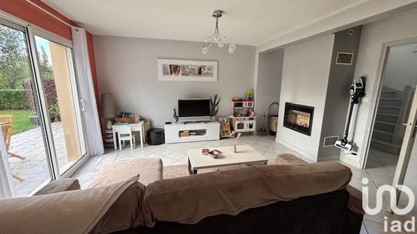 Maison à vendre 6 pièces 109 m² Châteauneuf-du-Faou