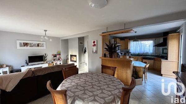 Maison à vendre 6 pièces 109 m² Châteauneuf-du-Faou