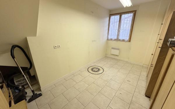 Appartement à vendre    3 pièces •  Bobigny