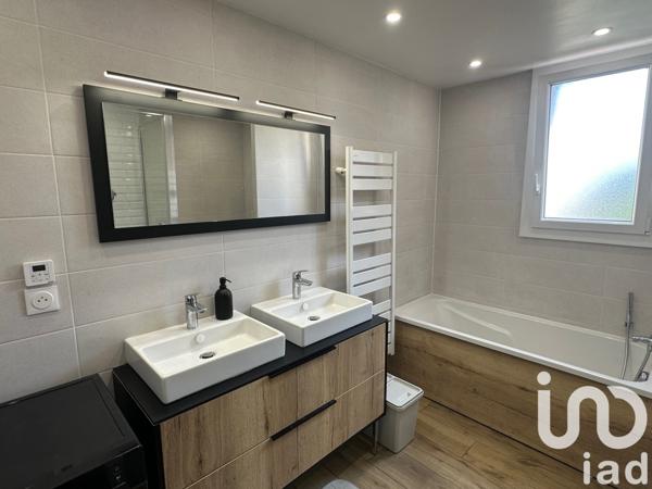 Maison à vendre 5 pièces 103 m² Fontenay-en-Parisis