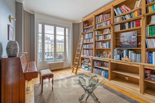 Paris 17ème - 285 m² – 6 chambres – Lumineux – Traversant – Idéal grande famille