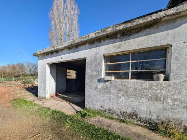 GARAGE 60m² avec jardin