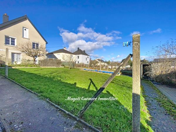 Montfort-sur-Meu (35160) Exclusivité – Maison 3 chambres + combles aménageables – 526 m² de terrain – Montfort-sur-Meu